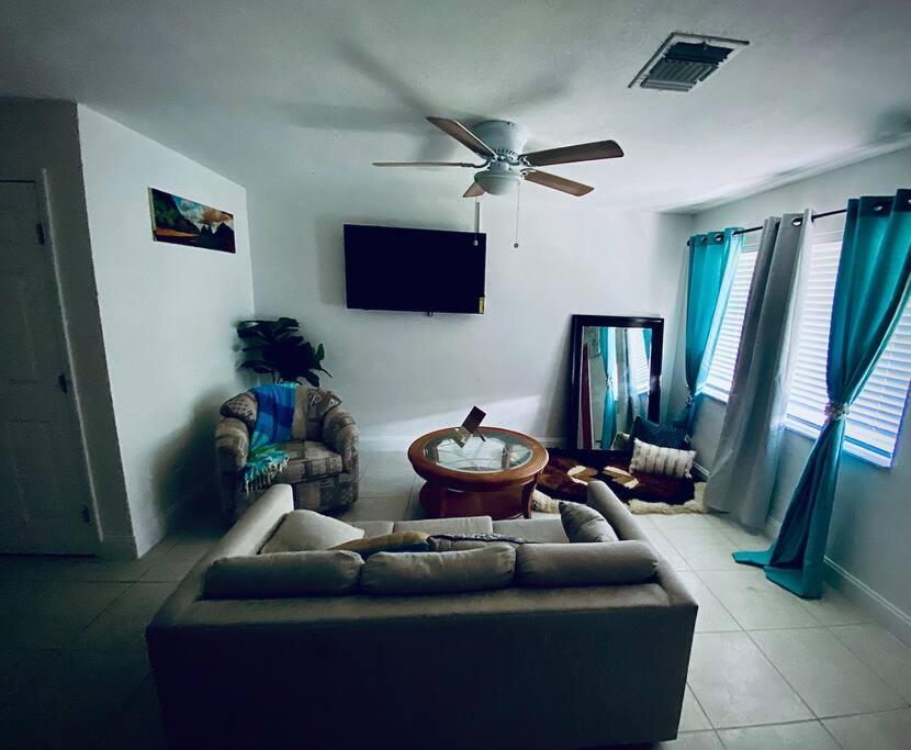 Vila Cheerful 1-Bed On Oakland Park Fl Fort Lauderdale Exteriér fotografie
